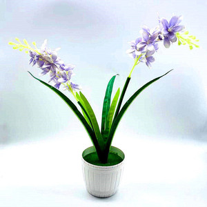 Plante artificielle de jacinthe en pot, mini-plante en tissu et plastique, décoration verte pour la maison, le bureau ou la présentation sur bureau - Product Image 3
