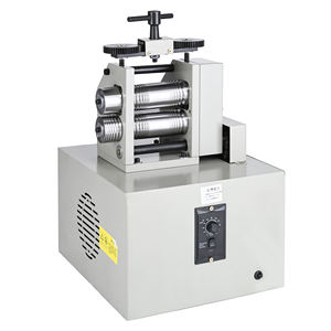 Efficiente Macchina per la Lavorazione di Gioielli in Metallo, Utensile per Formatura a Rullo per Fogli di Gioielleria su un Piccolo Laminatoio Elettrico Grigio - Product Image 1