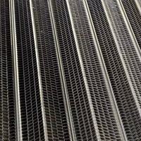 Profilé d'angle en métal expansé galvanisé pour le renforcement et la protection des angles des murs extérieurs