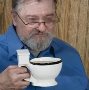 马桶杯创意个性马克杯马桶杯搞笑3D陶瓷便便咖啡杯