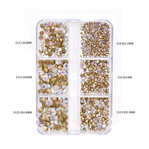 6 rejilla Nails Art accesorios <span class=keywords><strong>AB</strong></span> Clear V-bottom diamantes de imitación tamaños mixtos cristal DIY manicura decoración suministros de uñas - Product Image 5