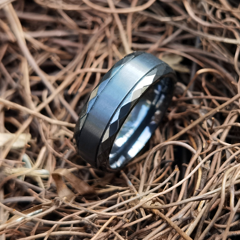how many grams of gold in a ring