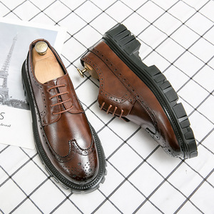 Nouvelles Chaussures Oxford en Cuir Imperméables Artisanales de Luxe Décontractées Britanniques pour Hommes – Idéales pour Mariage, Bureau et Tenues Professionnelles - Product Image 2