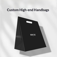 Sacs fourre-tout en papier kraft personnalisés pour les magasins de vêtements et les cadeaux ; Impression de logo personnalisée de qualité supérieure avec revêtement UV