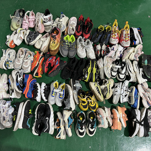 รองเท้าเด็กมือสองคุณภาพพรีเมียมขายส่ง ระบายอากาศได้ดี แบบผูกเชือก สไตล์สปอร์ต ทำจากผ้าใบ - Product Image 3