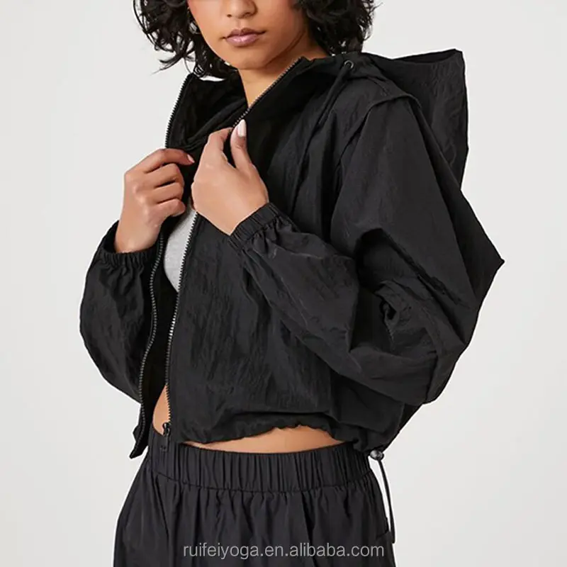 Custom Streetwear Nylon Softshell Waterproof Light Weight Cropped Windbreaker Rain Woven Outdoor Sports Running Jacket For Women
