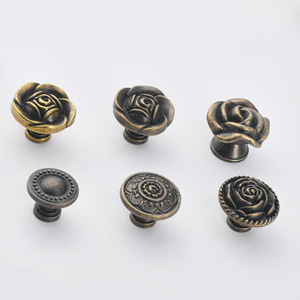 European Style Antique Bronze Cabinet <b>Knobs</b> Rose Shape Zinc Alloy Durable Drawer Wardrobe Handles - Product Image 2