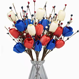 Décorations en plastique pour la Saint-Valentin Fleurs artificielles <span class=keywords><strong>de</strong></span> tulipes et <span class=keywords><strong>de</strong></span> baies pour les fêtes <span class=keywords><strong>de</strong></span> mariage Décorations pour la maison <span class=keywords><strong>Centre</strong></span> <span class=keywords><strong>de</strong></span> <span class=keywords><strong>vacances</strong></span> - Product Image 6