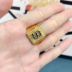 Anillo Cuadrado Geométrico Retro Jxx al por Mayor, Chapado en Oro de 24K, Estilo Clásico, Moderno, para Hombre y Mujer, Estilo Hip-Hop, Hecho de Latón - Product Image 4