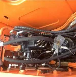 Haute efficacité Doosan Dh80 utilisé mini bonne pelle 8 tonnes pelle sur chenilles d'occasion - Product Image 4