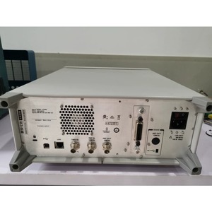 Analyseur HP/Keysight N9322C 9kHz - 7 GHz avec source TG - Product Image 4