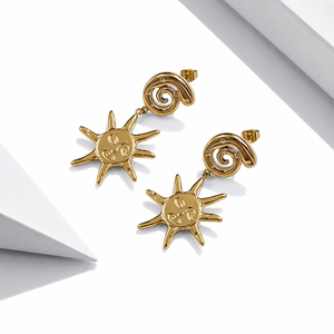 Pendientes de Espiral Solar en Acero Inoxidable con Baño de Oro de 14K - Product Image 1