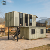 Structure en acier de couleur personnalisée pour la construction commerciale, panneau sandwich, maison conteneur à 2 étages de 20 pieds