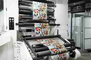 Máquina de Impresión Flexográfica de Alta Precisión con Servomotor Tipo Sleeve para Impresión de Papel Joss, Dinero Falso y Etiquetas en 2, 4 y 6 Colores - Product Image 5