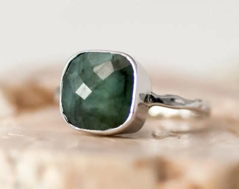 Natuurlijke Emerald Vierkante Vorm Ring 92.5 Sterling Zilver Mei Geboortesteen