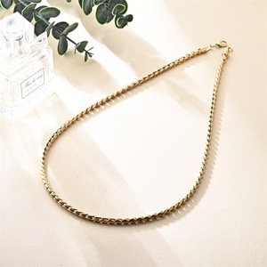 สร้อยคอสแตนเลส 4 แบบ โซ่สีทอง สำหรับใส่ลำลอง - Product Image 2