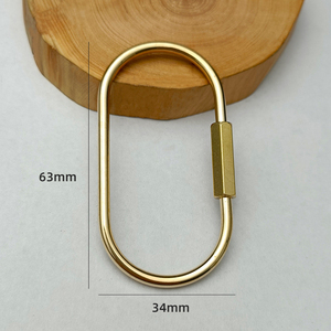 Bán Buôn Đơn Giản Brass Khóa Key Nhẫn Purse Túi Charms Screwlock Key Organizer Carabiner <span class=keywords><strong>Keychain</strong></span> Clip Kim Loại Keyring Mặt Dây Chuyền - Product Image 3