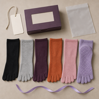 Chaussettes de yoga à cinq doigts antidérapantes pour l'intérieur, chaussettes de Pilates avec bande de soutien de la voûte plantaire pour femmes, vente en gros