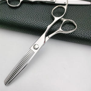 Tijeras de Peluquería CNC de Acero Inoxidable VG10, Tijeras de Entresacar con Punta Cerrada y Mango Largo, Herramientas Profesionales para Barbería - Product Image 1