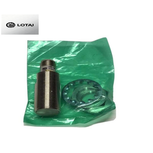 PLC E2E-X5F1-M1 Cảm biến tiệm cận cảm ứng 5mm 12-24VDC <span class=keywords><strong>DC</strong></span> <span class=keywords><strong>PNP</strong></span> không M12 - Product Image 1