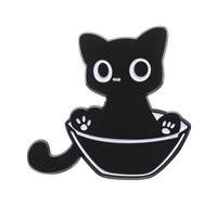 Dessin animé pour chat bouteille chaton noir Style punk métal revers insigne série sombre Animal émail broche pour vêtements sac à dos bijoux