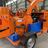 Déchiqueteuse à bois industrielle forestière mobile à tambour robuste à vendre