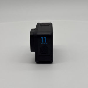 GoPro HERO11 Black d'occasion, caméra sport 5.3K pour vlogging en extérieur - Product Image 3
