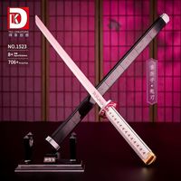 DK1523 Modelo Decorativo de Katana Samurai, 706 Piezas con Funda, Soporte de Exhibición, Juego de Bloques de Construcción Coleccionables para Escritorio, Ensamblaje DIY