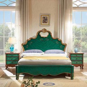 Cama King/Queen Size Tapizada en Madera Maciza Estilo Americano Vintage Verde 1.8m/1.5m Muebles de Dormitorio - Product Image 1