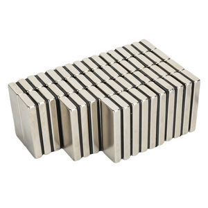 Tùy Chỉnh Hình Chữ Nhật Nam Châm Vĩnh Cửu Mạnh Mẽ Nam Châm <span class=keywords><strong>Neodymium</strong></span> N52 Siêu Mạnh Mẽ Hub Động Cơ Nam Châm Cho Máy Phát Điện Ứng Dụng - Product Image 1