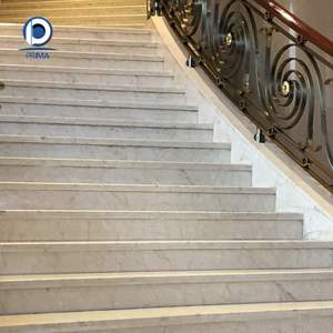 ราวบันไดเหล็กดัดแบบเรียบง่ายทันสมัย Prima ราวกันตกแบบกำหนดเอง ราวบันไดไม้บีชสำหรับ<span class=keywords><strong>ห้อง</strong></span>ใต้หลังคา <span class=keywords><strong>ฉาก</strong></span><span class=keywords><strong>กั้น</strong></span> - Product Image 3