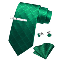 Ensemble de cravates classiques polyvalentes pour hommes, à motifs écossais unis |   Ensemble de 4 pièces : cravate, pochette de costume, boutons de manchette et pince à cravate, disponible en plusieurs couleurs