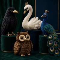 Ensemble de peluches royales personnalisées, pendentifs en peluche Cygne Couronné, Paon, Corbeau pour décoration vintage