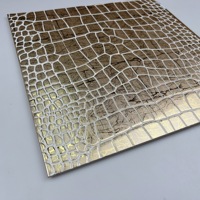 Panneau mural en polystyrène Viwelldecor Crocodile 300 mm, imperméable, décoratif, traditionnel