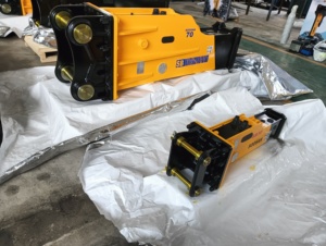 Martillo Hidráulico Tipo Caja Soosan SB30, PRODUCTO DE CUERPO PRINCIPAL, SUMINISTRO DIRECTO DE FÁBRICA, UN AÑO DE GARANTÍA, CARACTERÍSTICAS ESTÁNDAR INCLUIDAS - Product Image 2