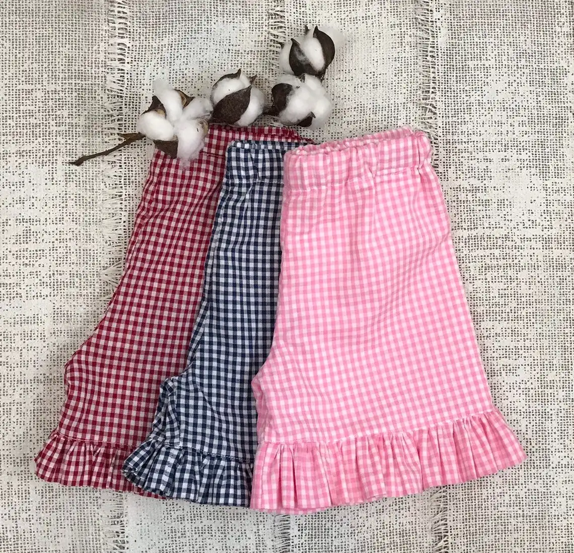 Gewebtes Gingham Kleinkind Mädchen-Rüschen Hem Gesäß Blumenbaby Mädchen Sommer-Outfit Kleid passend Kid Baumwollshorts 2024