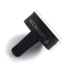 ตัวกระจายน้ำหอมในรถยนต์คลิปตัวกระจายน้ำหอมในรถยนต์ดีไซน์ใหม่ - Product Image 2