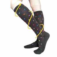 Chaussettes de compression classiques personnalisées pour femmes, hauteur genou, respirantes, à pois blancs, en coton, pour sports de plein air - Prix de gros