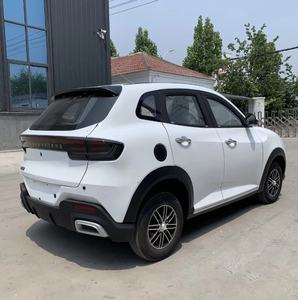 Nouveau véhicule électrique SUV mini <span class=keywords><strong>chinois</strong></span> à grande vitesse avec quatre roues, direction à gauche, fonctionnalités de haute technologie, véhicules à énergie nouvelle - Product Image 4
