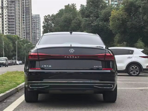 VW <span class=keywords><strong>Passat</strong></span> 330TSI Starlight Edition 2022 d'occasion, presque neuf, berline 4 portes 5 places - Product Image 3