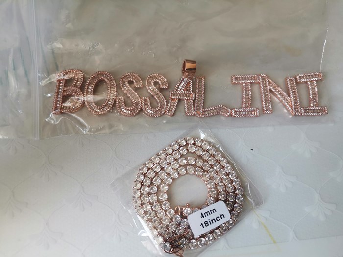 Oro rosa + pietra bianca