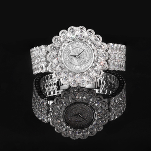 Tuân thủ <span class=keywords><strong>2025</strong></span> New thủ công của phụ nữ sang trọng moissanite Đồng hồ 925 Bạc Sparkly Iced ra moissanite Thạch anh cổ tay xem - Product Image 3