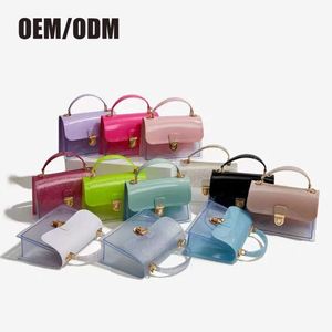 Sac bandoulière tendance 2025 pour femme, sac en gelée imperméable avec bandoulière unique, petit format carré, léger et durable - Product Image 1