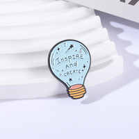 Inspire dan membuat bros bohlam lampu pin Enamel bola lampu kartun lucu bentuk bros ransel kerah lencana hadiah perhiasan lucu
