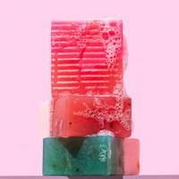 OEM/ODM Probiotiques et ingrédients naturels Savon de soin féminin Savon de lavage Yoni rose Barre de savon pour femmes Ph Balance