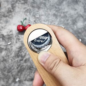 Abridor de Botellas de Madera con Logotipo Personalizado, Ecológico, de Madera de Haya, con Orificio para el Dedo - Product Image 2