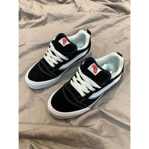 Baskets Décontractées Style Street Cool Automne Printemps Noir <span class=keywords><strong>Samurai</strong></span> Academy Rétro Américain Design Pain Dodue à Lacets Couleur Unie - Product Image 2