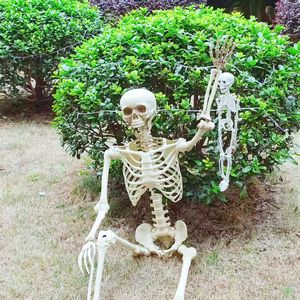 Esqueleto Humano Gigante de 153cm em Tamanho Real para Exterior com Juntas Ajustáveis, Adereço de Halloween em Pé - Product Image 1