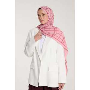 ผ้าพันคอไหมพิมพ์ลายดิจิตอลสีชมพู รุ่น Pure Tone รูปทรงสี่เหลี่ยมจัตุรัส อุปกรณ์เสริมแฟชั่นสำหรับผู้หญิงอเนกประสงค์ - Product Image 3
