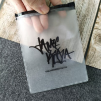 Petite pochette Ziplock en plastique PVC givré avec logo noir pour accessoires bagues bijoux emballage sac à fermeture éclair pour les entreprises